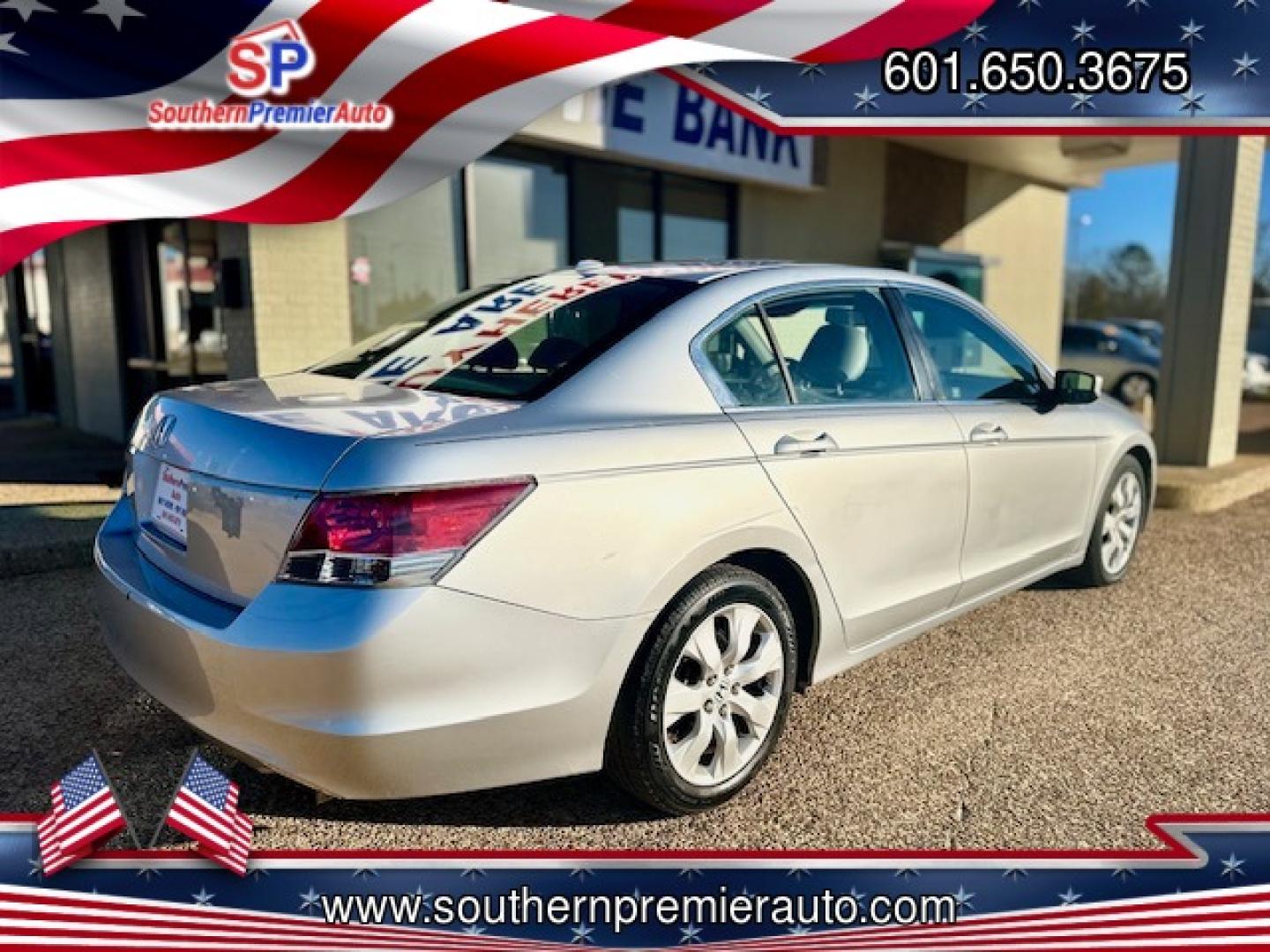 2008 SILVER HONDA ACCORD EX-L (JHMCP26838C) , located at 922 W. Beacon St., Philadelphia, MS, 39350, (601) 650-3675, 32.770447, -89.127151 - Photo#5